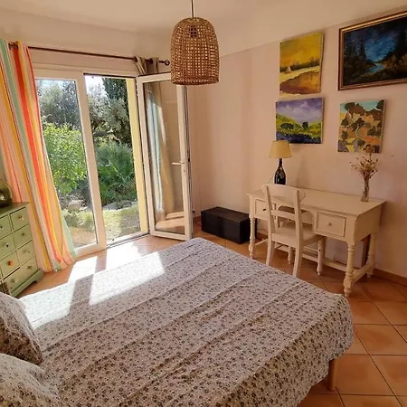 Haut De Plein Sud Vue Mer Vakantiehuis *